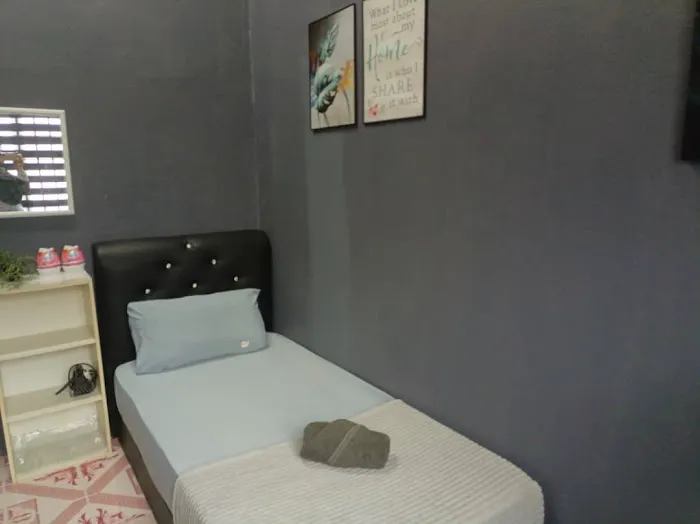 Aeisyah Homestay Ketereh Picture 3