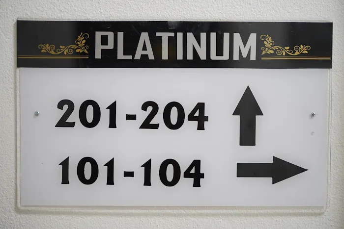 Platinum Hotel & Cafe Picture 10