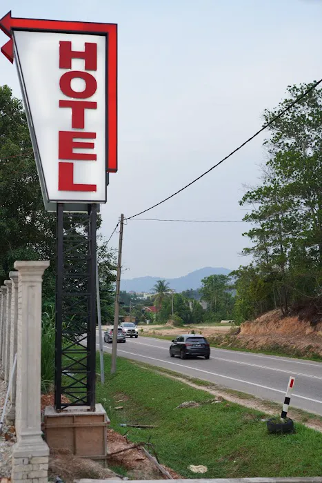 Platinum Hotel & Cafe Picture 5