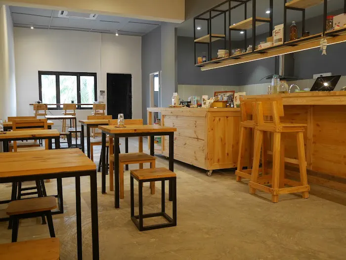 Route Five Hostel Kuala Selangor ( Bookstore Theme Travel Mixed Dorm) Picture 4