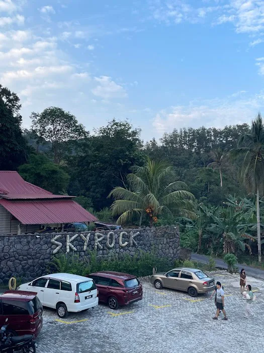 SKYROCK VILLA Picture 5