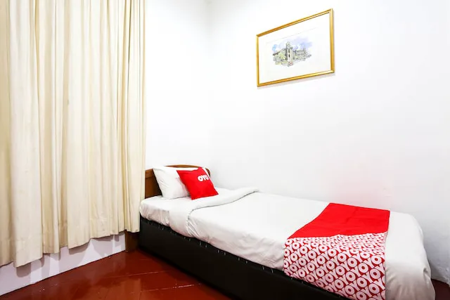 OYO 89562 Hotel Shalimar Picture 5