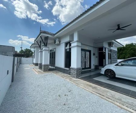 MNAhomes (Private Pool)