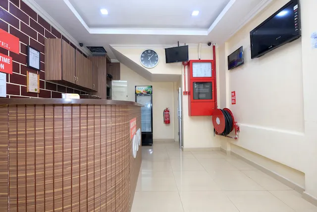 OYO 89843 Mye Hotel Picture 2