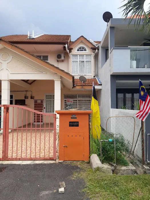 IZZAH HOMESTAY Picture 1
