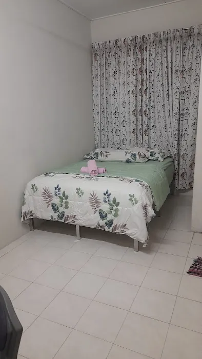 IZZAH HOMESTAY Picture 2