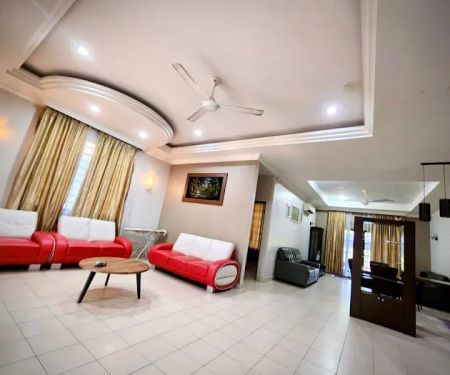 Homestay Sir33 Golf Resort gong badak