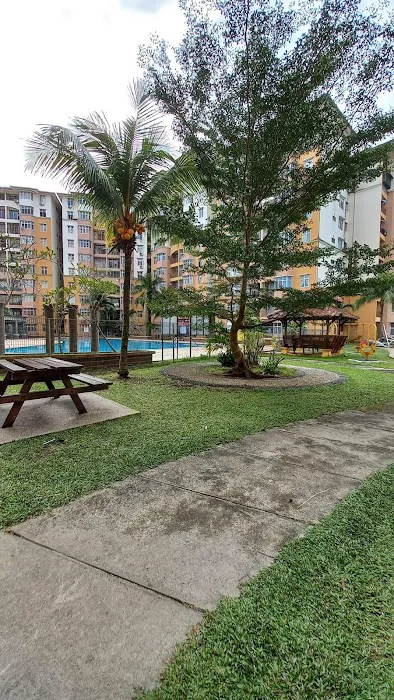 The Mustaffa's Swimming Pool Homestay Picture 3