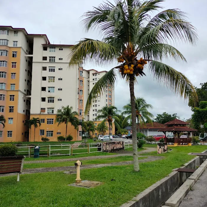 Azza Homestay D'Mantin, N9 Picture 4