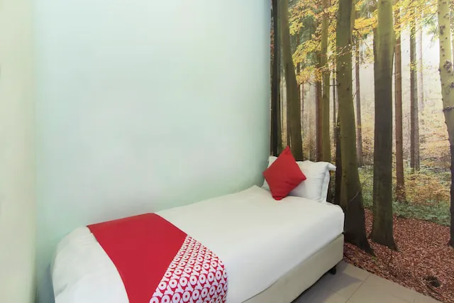 Rain Forest Hotel Picture 8