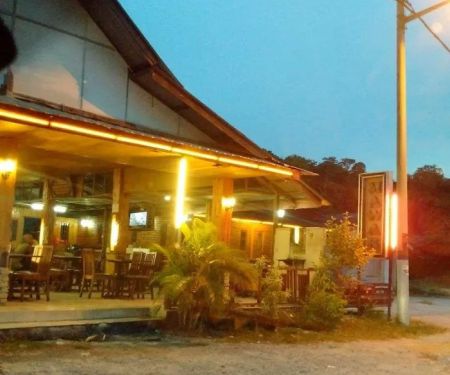 Az Zahra Homestay KLIA Sepang