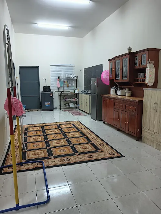 HOMESTAY ZINNIRAH Picture 7
