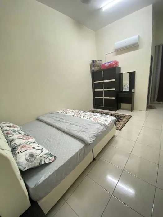 HOMESTAY ZINNIRAH Picture 4