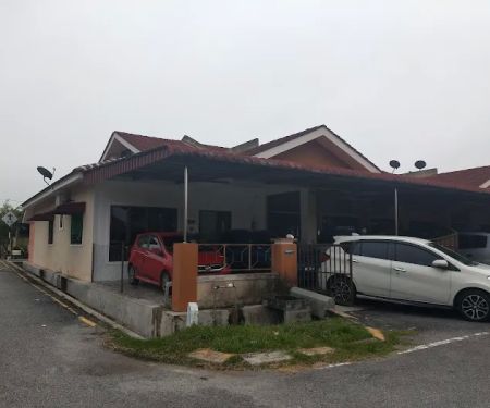 Cik Mawar Homestay Gerik (Muslim Homestay)