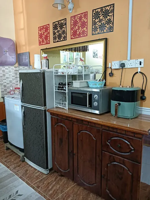 Suri Homestay Pengkalan Chepa Picture 4