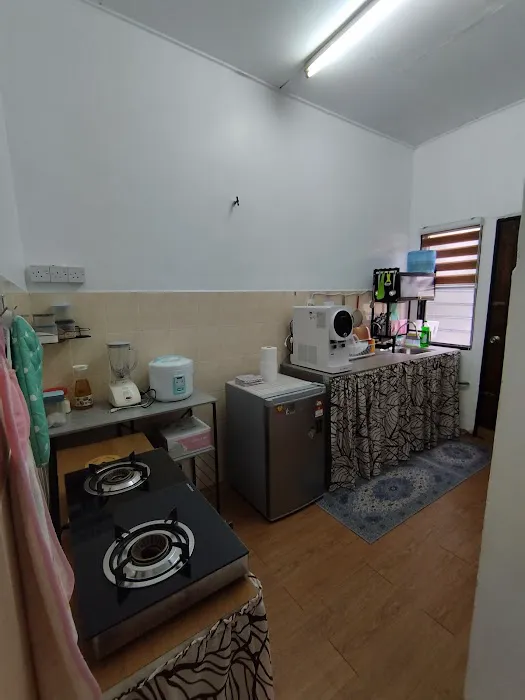 Din & Liza Homestay Picture 1