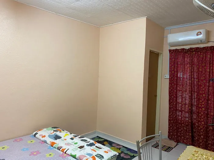 Family Homestay Picture 3