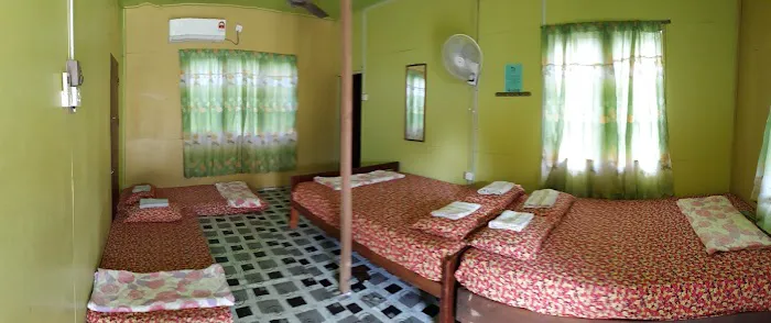Fatimah Chalet Picture 8