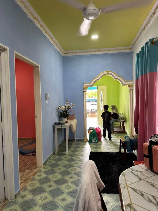 Pok Adik Homestay Picture 8