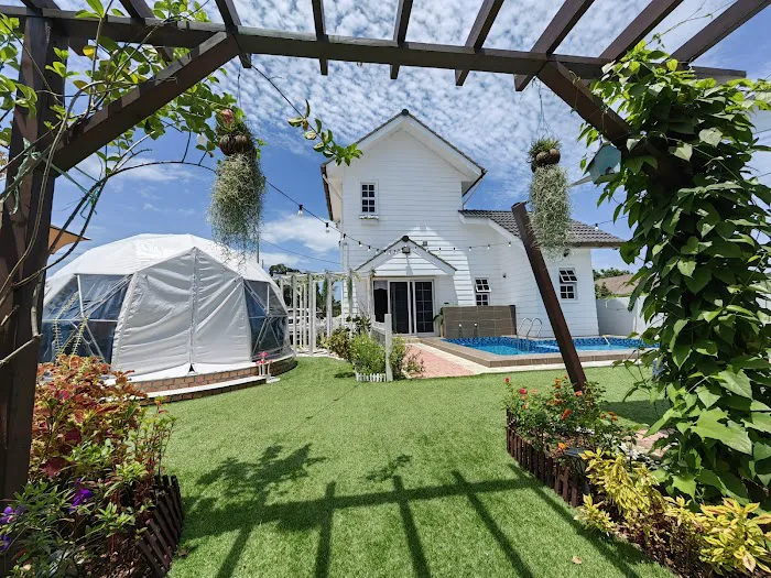 AliyAqif Cottage Picture 1