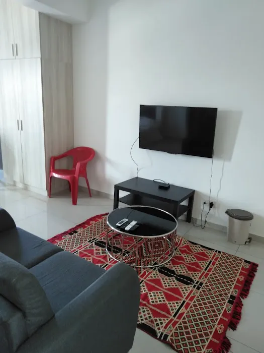 OYO Home 89417 Stylish 1br The Cube One South Picture 1