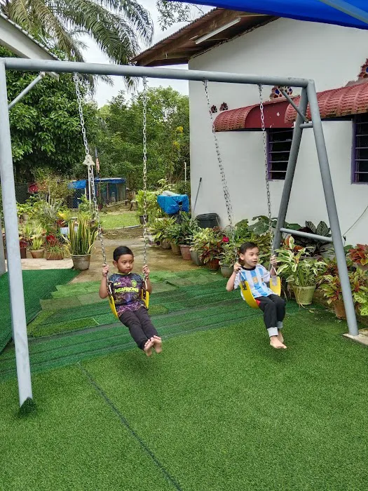 Bilik bajet KRS santai inap desa Picture 6