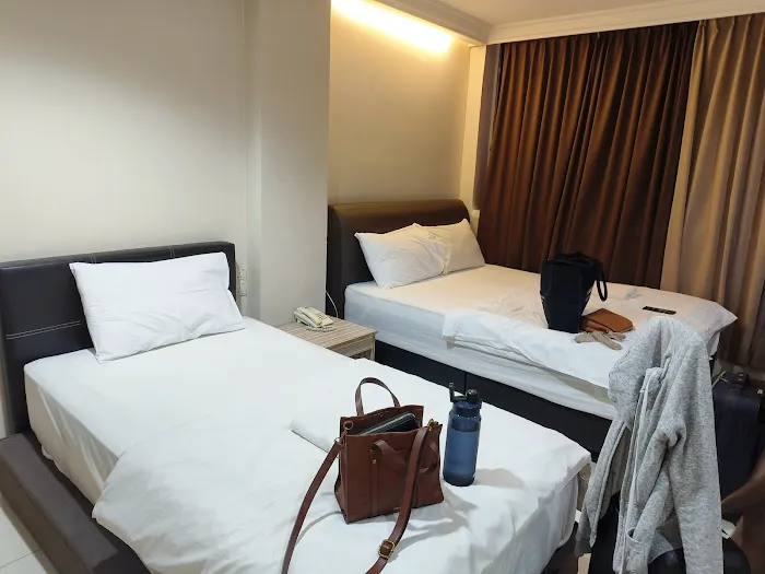 SAFARI Hotel Picture 2
