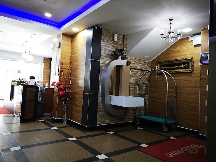 SAFARI Hotel Picture 7