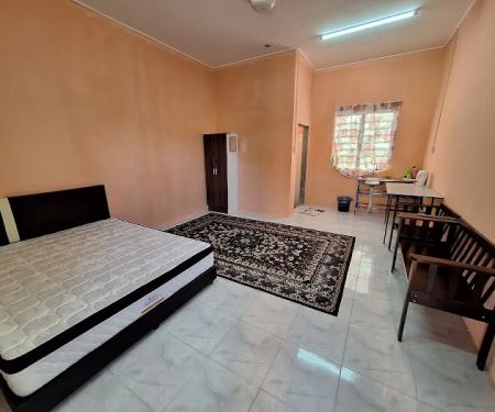 Roomstay Budget Lima F