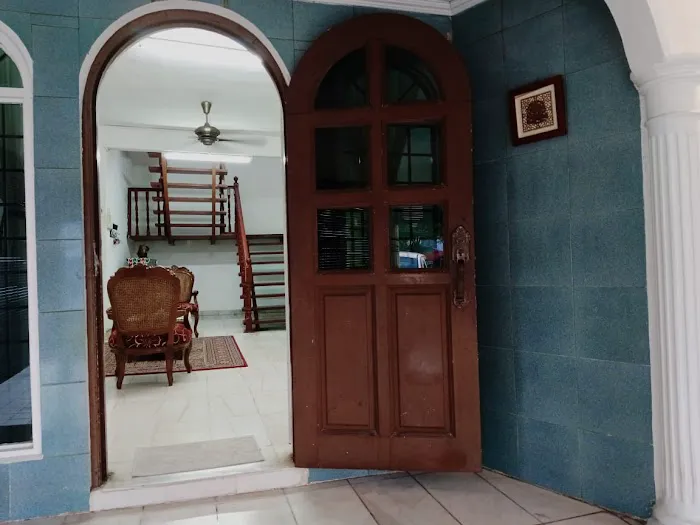D'Rose Villa Homestay & Event Place Picture 3