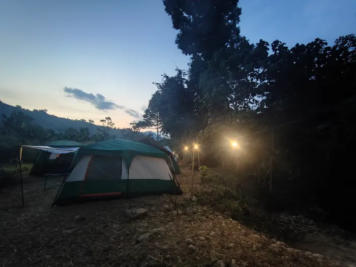 LOBFARM CAMP Picture 9