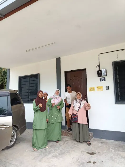 Telaga Emas Homestay Jalan Telaga Bukit Kerayong Meru Picture 1