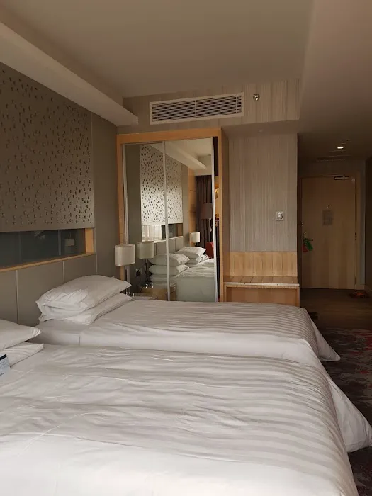 New Town Hotel Picture 5