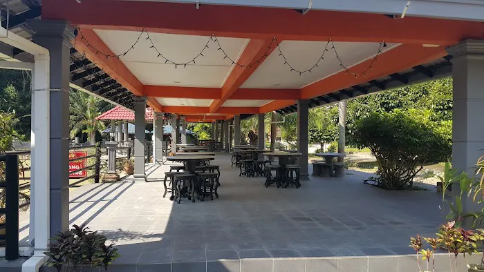 Lembah Azwen Resort Picture 10