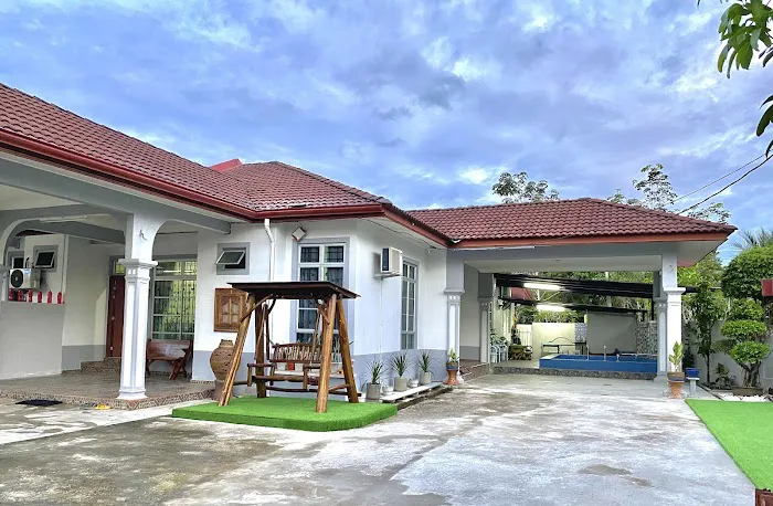 Wafaa Private Pool Homestay Pasir Mas Picture 3