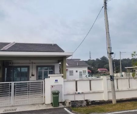 Aiman Fatih HOMESTAY