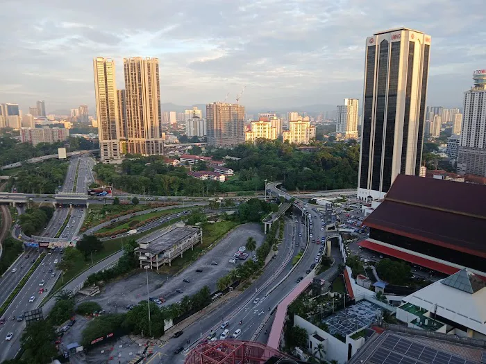 Empress Signature Picture 1