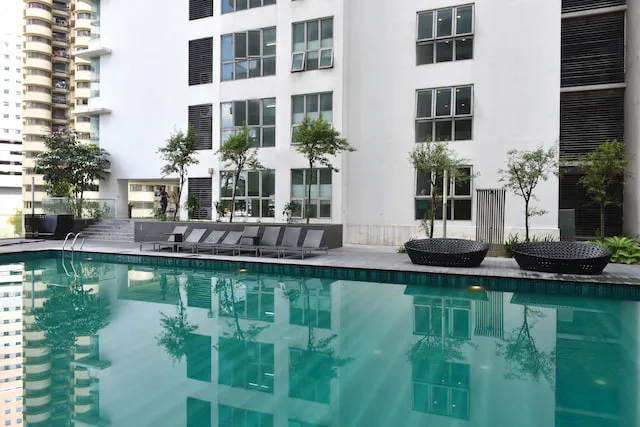 OYO Home 704 Premium 1BR Regalia Residence Picture 2