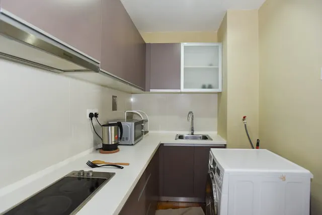 OYO Home 704 Premium 1BR Regalia Residence Picture 6