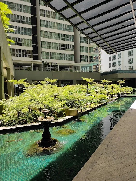 Regalia SkyPool Dorms KL Picture 3