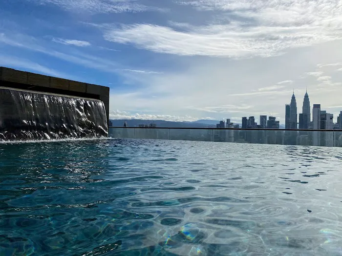 Regalia SkyPool Dorms KL Picture 10