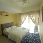 3-bedroom apartment with infinity pool