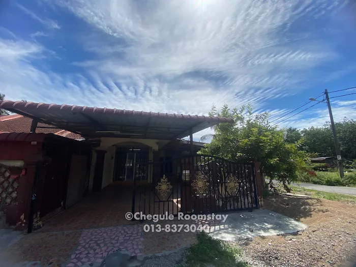 Chegule Roomstay Picture 8