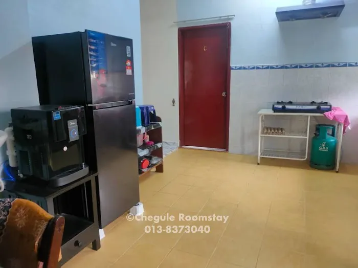 Chegule Roomstay Picture 9