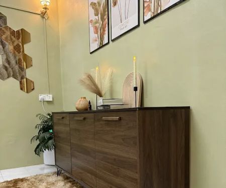 Homestay Warna Kempas