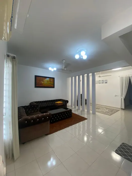 Teratak Roza Homestay Laman Haris Puncak Alam Picture 2