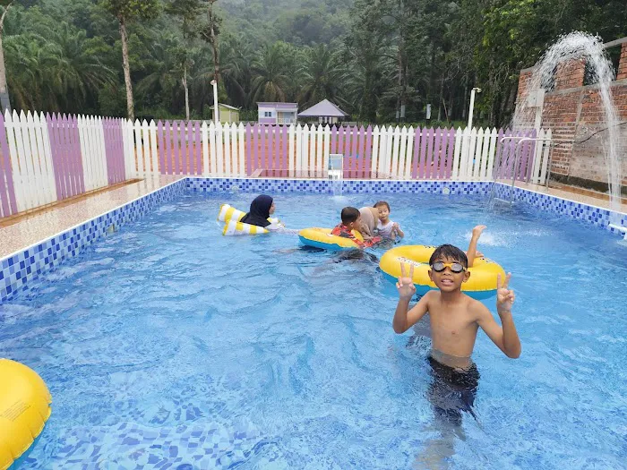 Ummi Cinta Chalet Picture 5