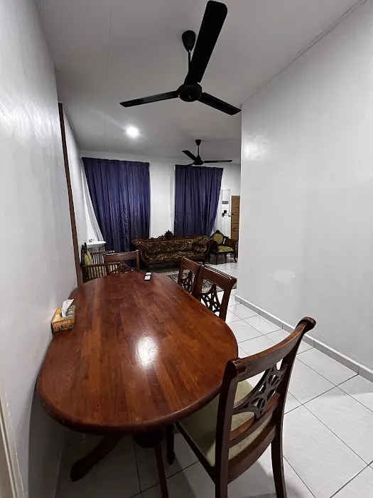 Qalib Homestay Picture 7