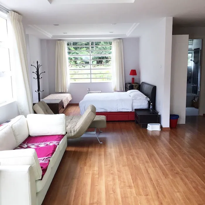 Crystal Cameron Picture 6