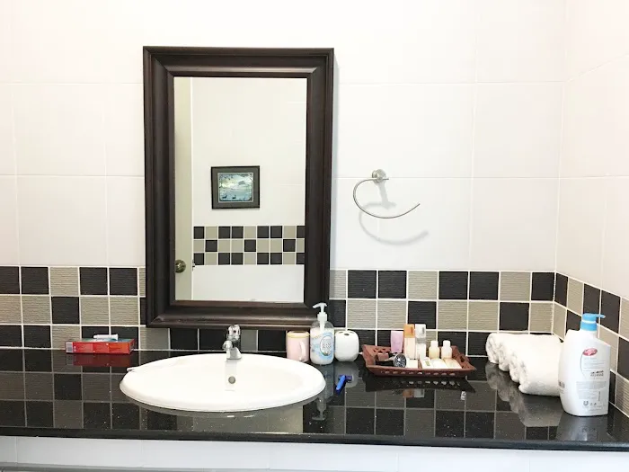 Crystal Cameron Picture 15